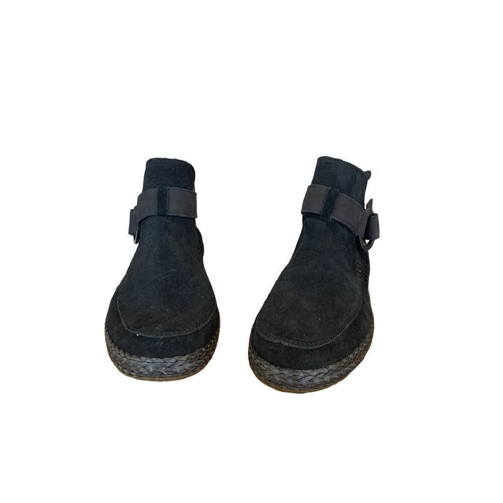 UGG Womens Black Wool Lining Suede Leather Ankle Harness Booties Size 9